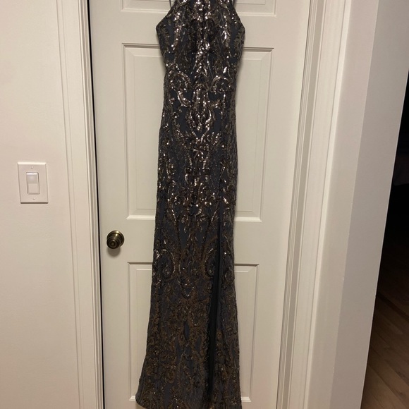 Elegant evening dress, wore only once, size M - Picture 4 of 5